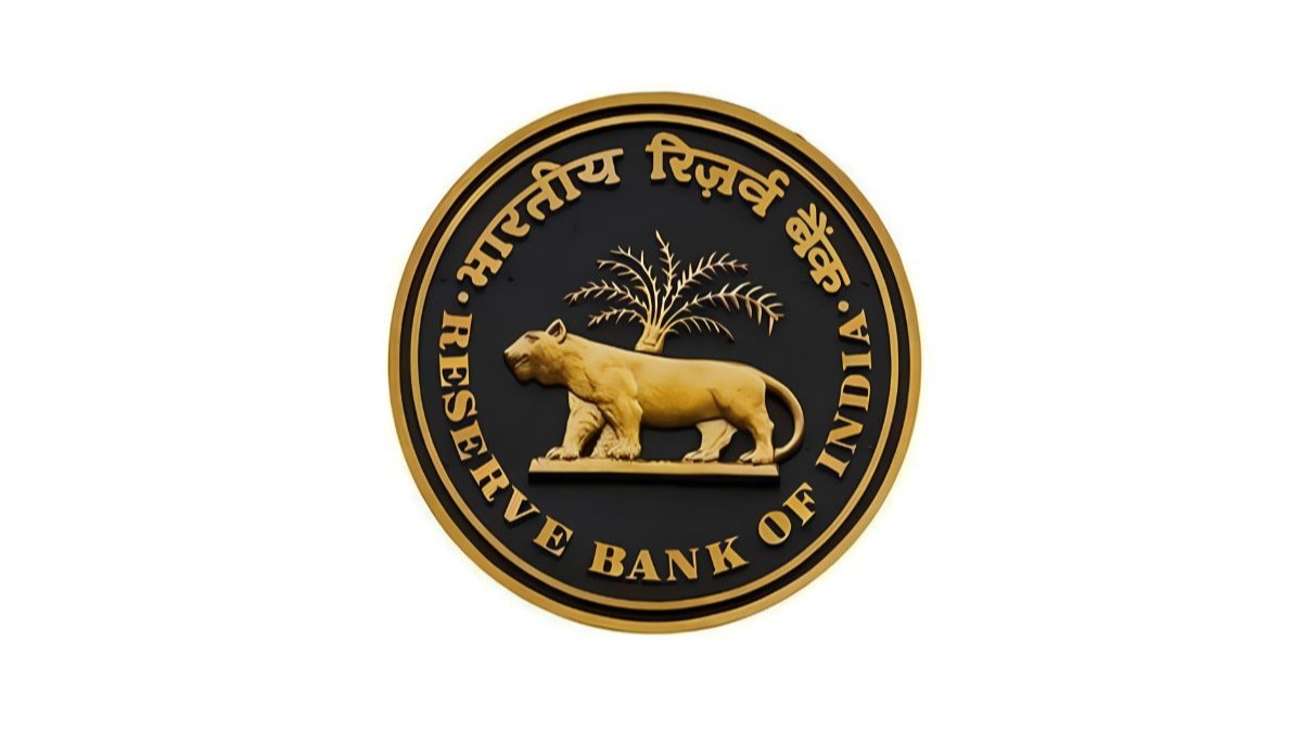 Centre approves RBI’s trial of ₹10 and ₹20 polymer based banknotes