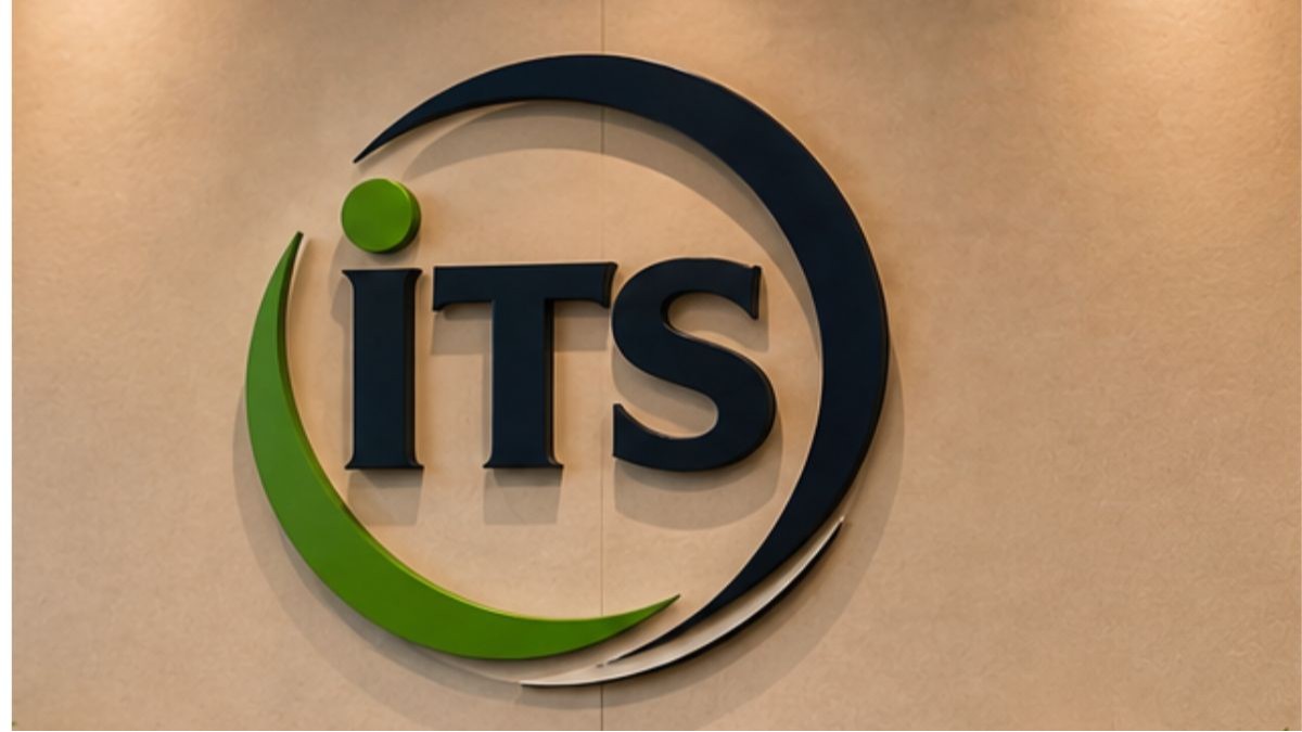 Govt cancels transfer of two ITS officers