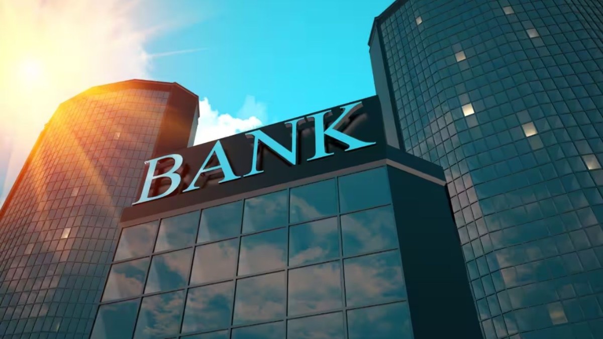Ahead of talks, govt clarifies no commitment on five-day banking week
